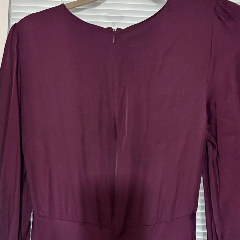 Farm Rio Piping Cutout Balloon Sleeve Dress in purple/burgundy. - Picture 6 of 10